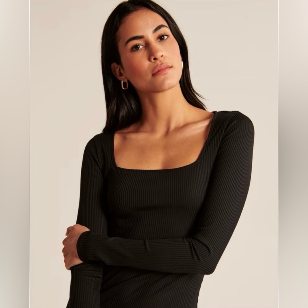 Brand New Long-sleeve Maxi dress